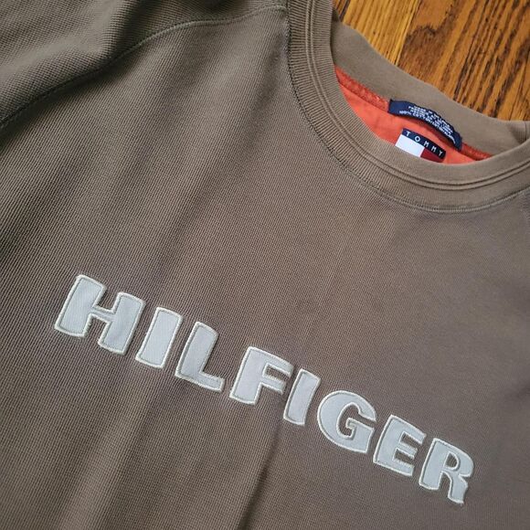 Tommy Hilfiger Brown Spell-Out Sweater - Picture 2 of 7